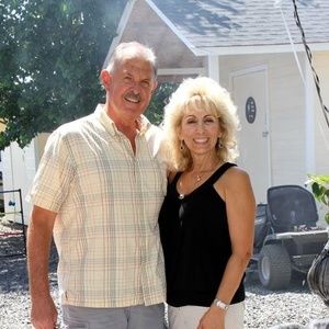 Meet your Posher, Debbie